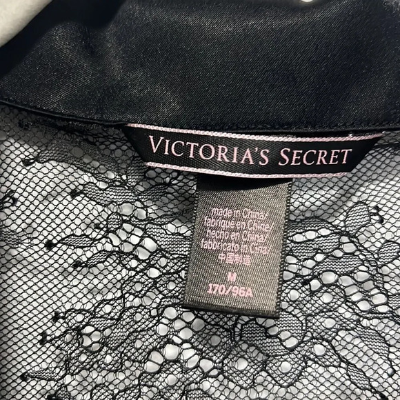 Victoria’s Secret Women’s Sheer Button-up Long Sleeve Black Top size Medium - Picture 4 of 6